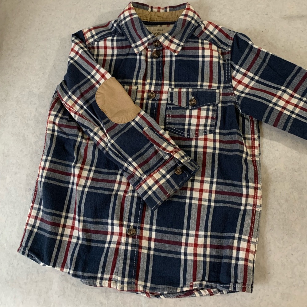 Plaid button down shirt ✨new w/o tags✨